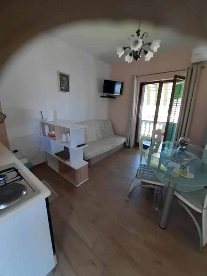 Apartman Barbir Sukošan Zewnętrze zdjęcie